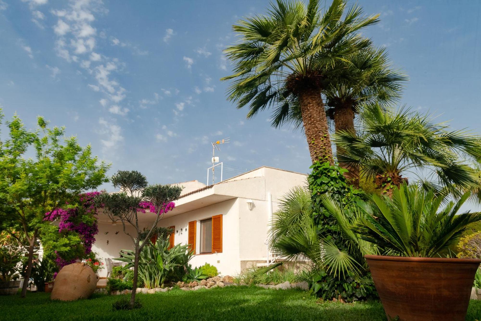 Exclusiva Villa Con Piscina Calafat Exterior foto